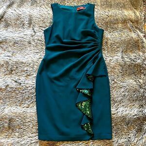 Carmen marc valo green midi dress